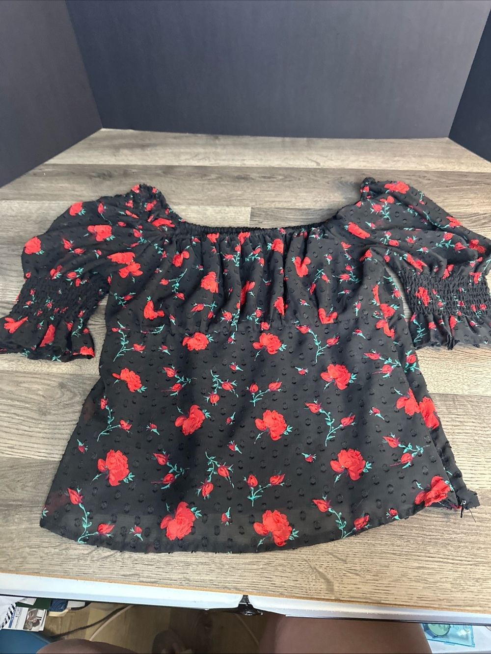 miami Black Off-Shoulder Crop Top with Red Rose Print